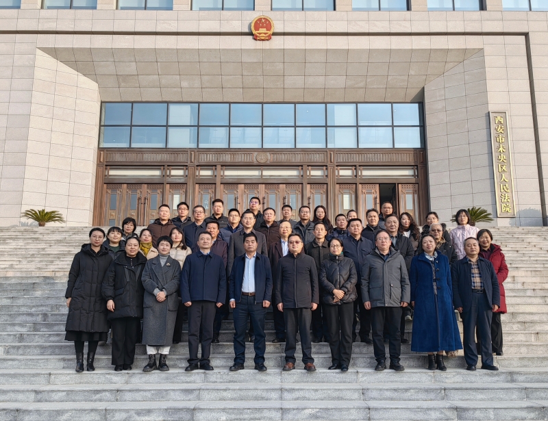 近距離旁聽受教育 沉浸式庭審敲警鐘