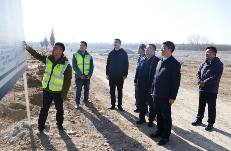 荊平深入陜西地礦九0八富平項目檢查指導工作慰問一線員工